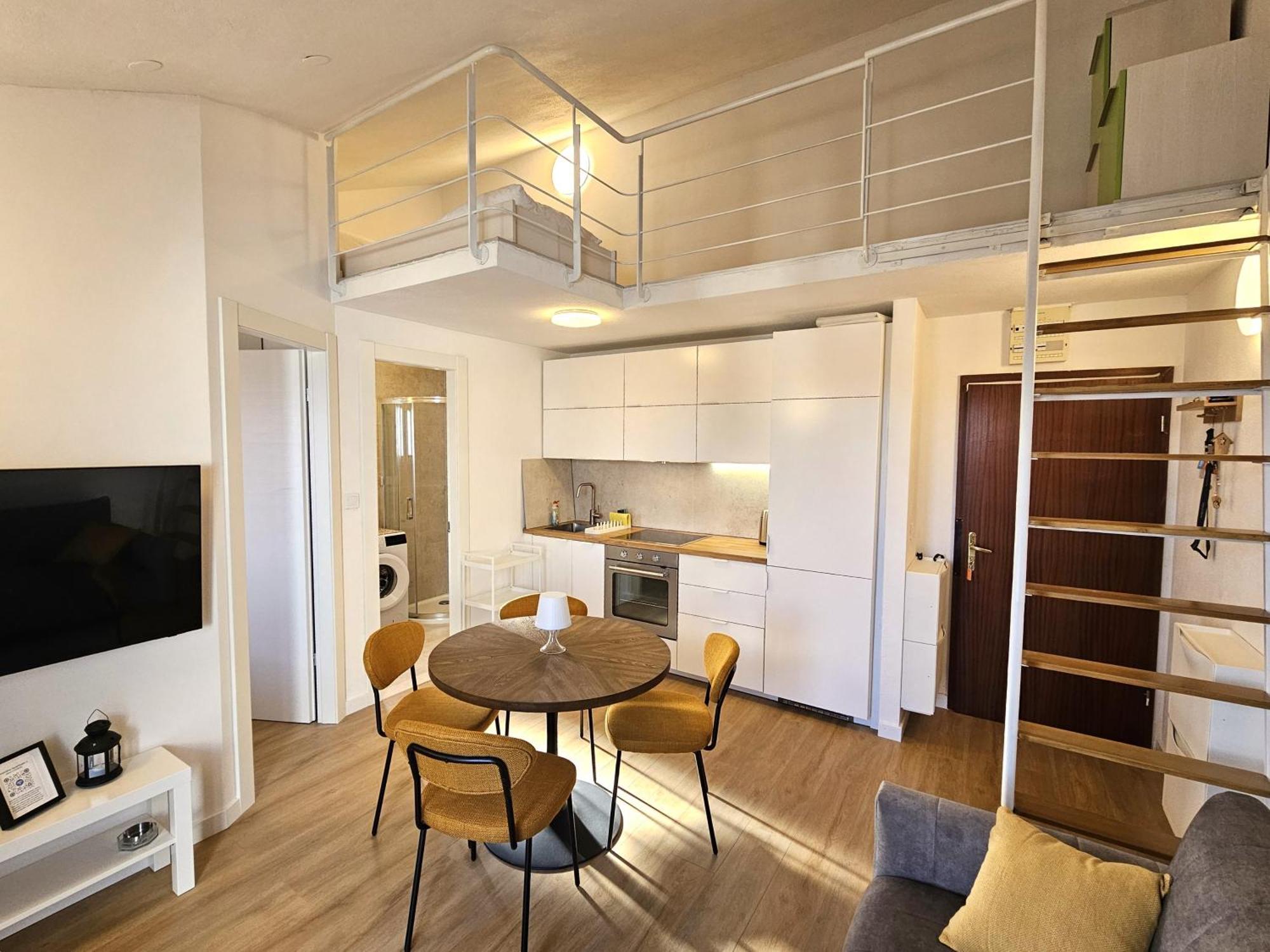 Bolotel Family & Studio Stay Bagian luar foto