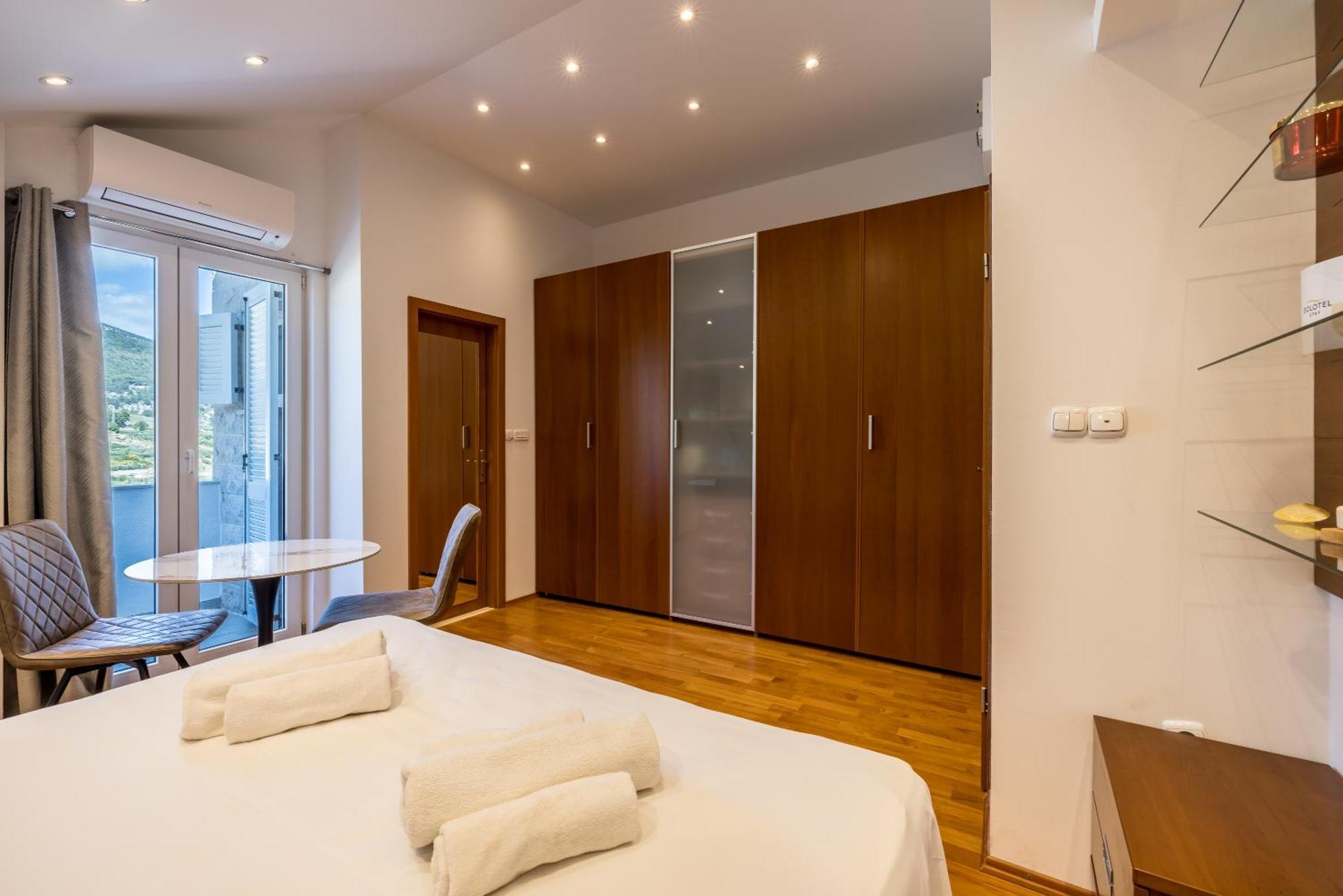 Bolotel Family & Studio Stay Bagian luar foto