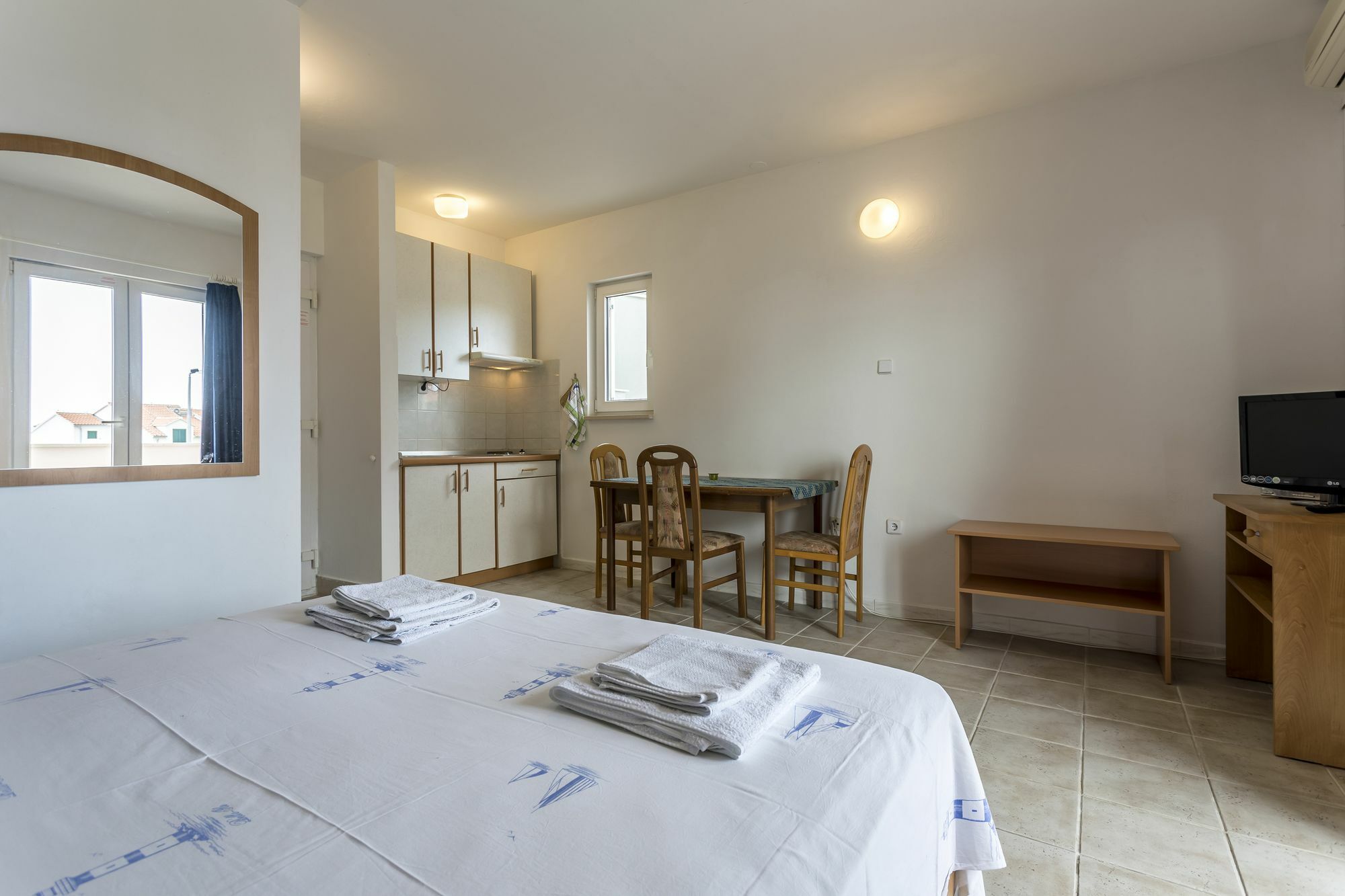 Bolotel Family & Studio Stay Bagian luar foto