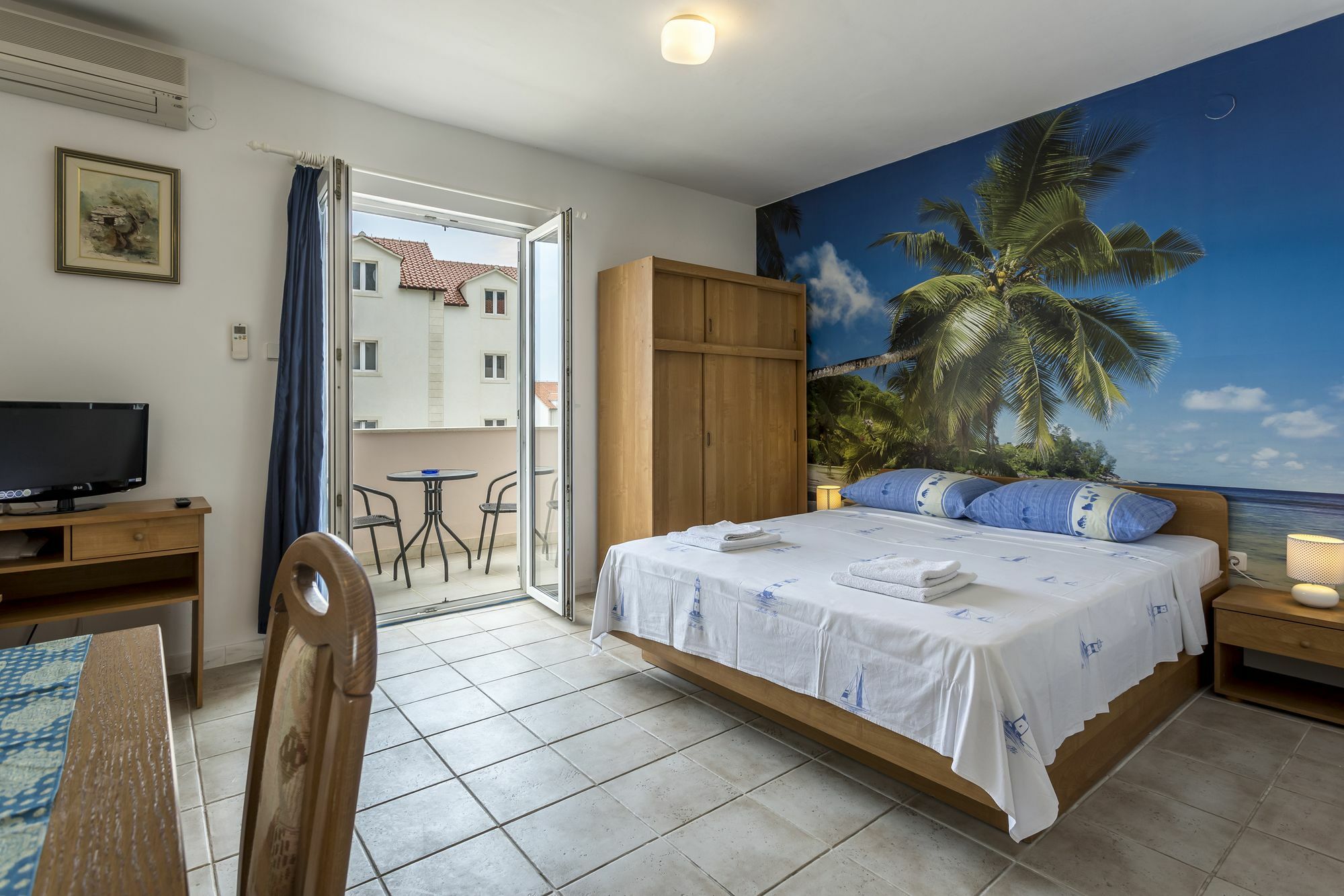 Bolotel Family & Studio Stay Bagian luar foto